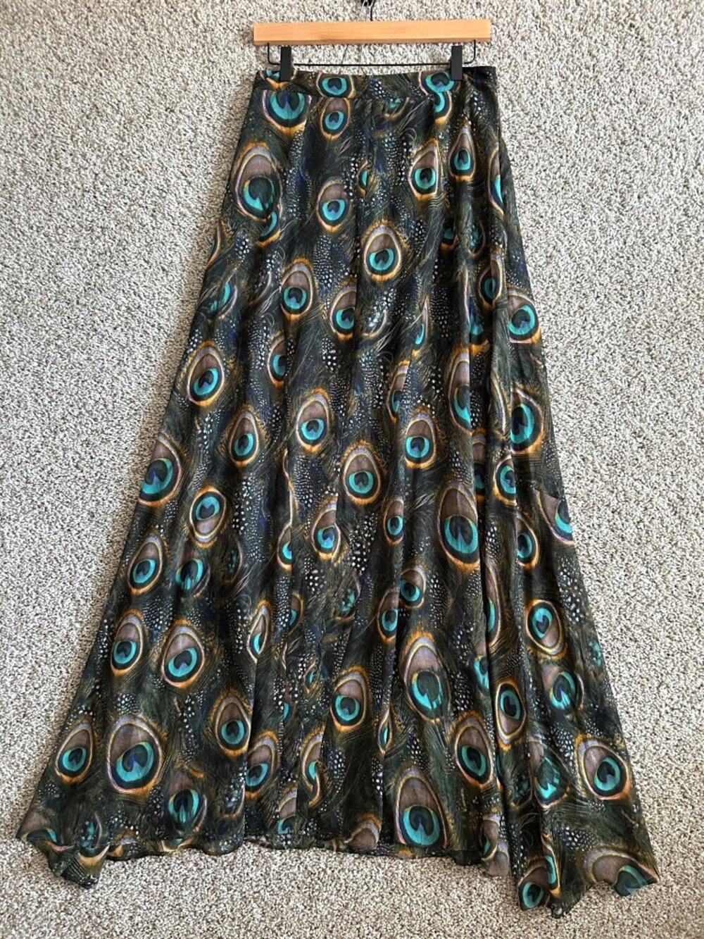 Show Me Your Mumu Women's Sz L Peacock Feather Print Maxi Skirt - Picture 10 of 10
